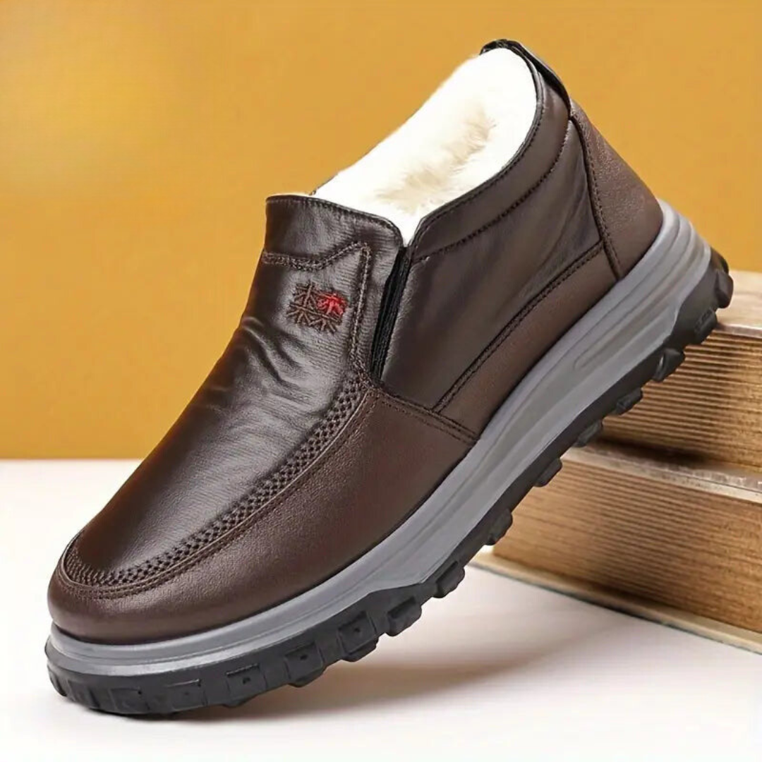 Mocassins Ergonómicos em Couro e à Prova de Água com Forro Polar para Homem