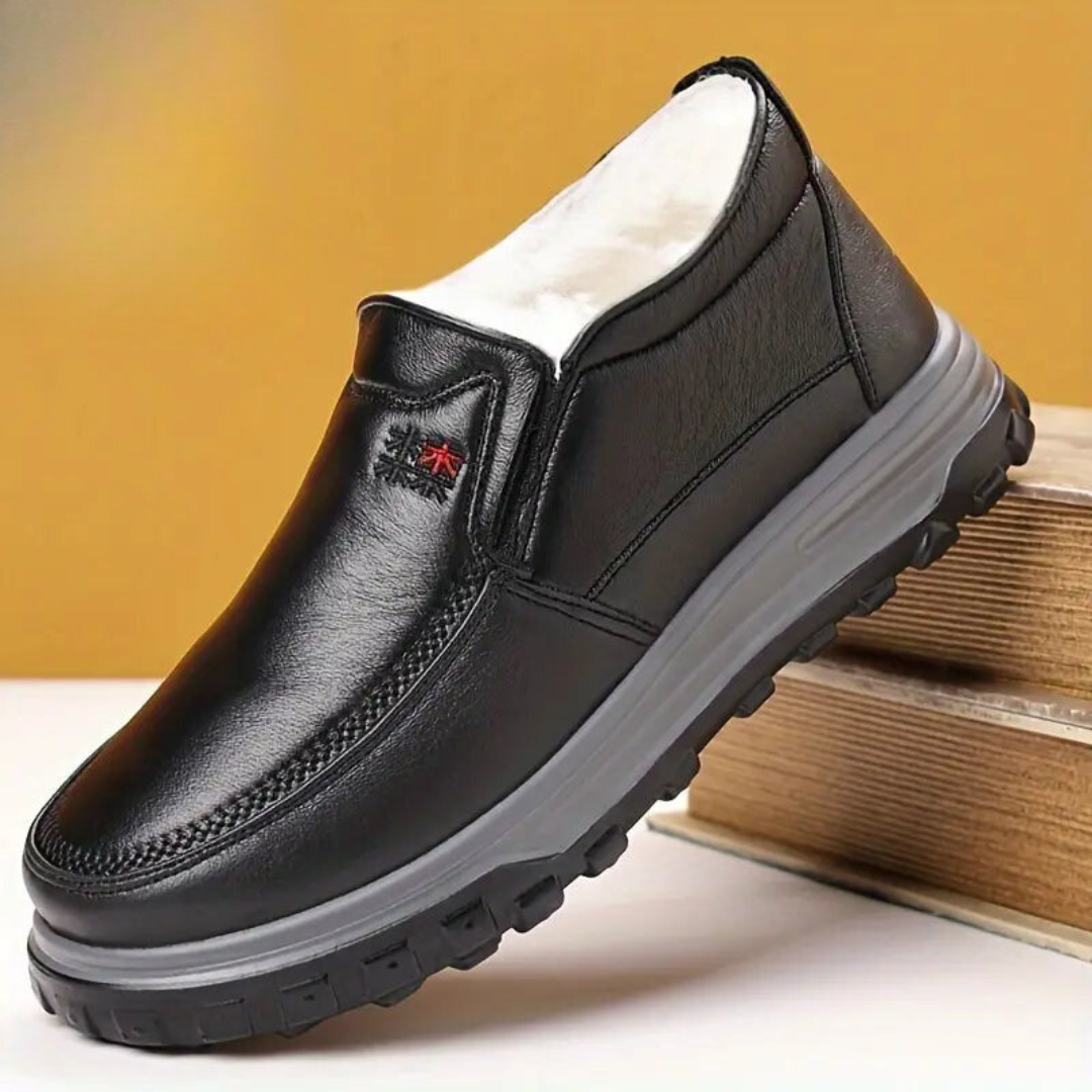 Mocassins Ergonómicos em Couro e à Prova de Água com Forro Polar para Homem
