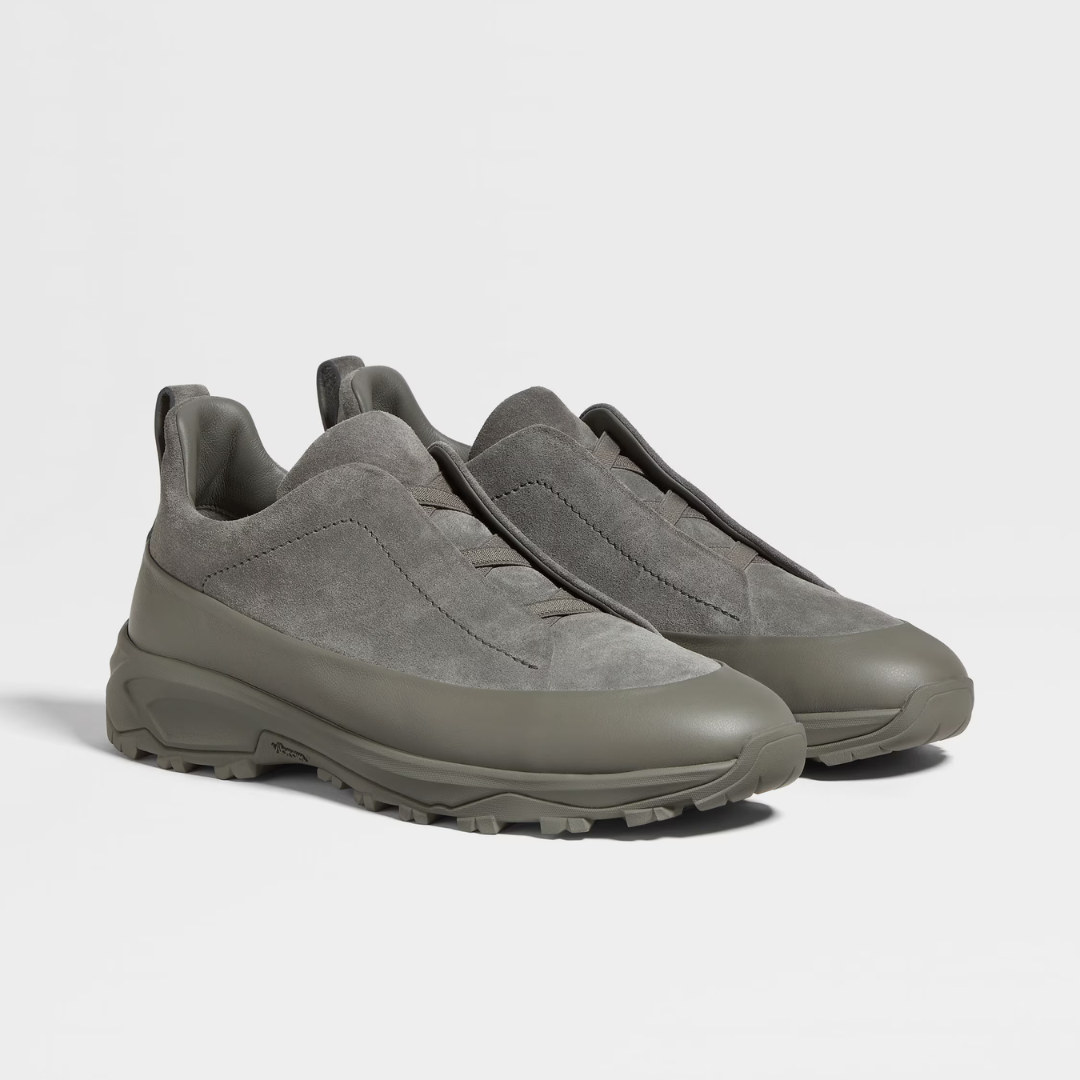 Sapatos de couro e camurça para homem