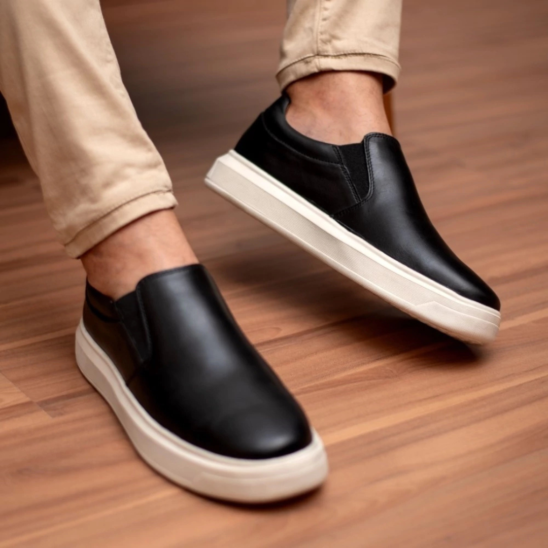 Sapatos vintage confortáveis sem atacadores